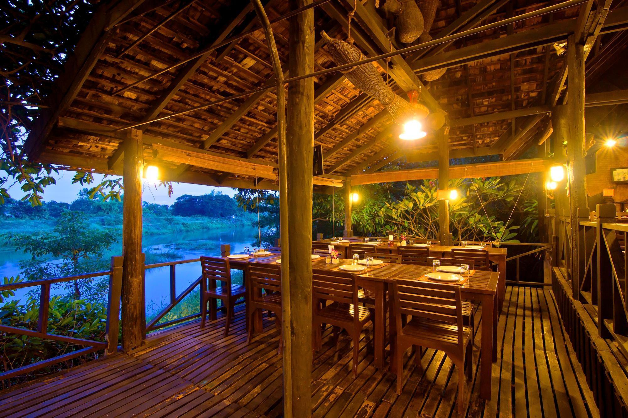 Lampang River Lodge - SHA certified Bagian luar foto